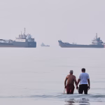 Oil prices rise further as battle flares up in the Middle East