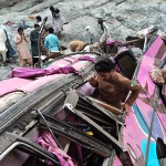 Overcrowded bus falls into ravine in southwestern Pakistan, killing 40 passengers