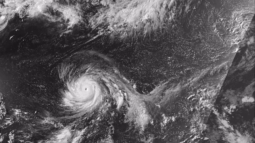 Super Typhoon Babi makes landfall in the U.S. Pacific Islands, causing major damage