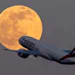 The world's most profitable airline: record profits collide with Iran war