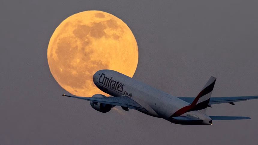 The world's most profitable airline: record profits collide with Iran war