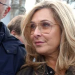 EastEnders star Tracy-Anne Oberman refuses to board flight to Spain, details should be confirmed before travelling.