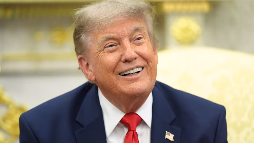 Trump made more than 1 billion euros in cryptocurrencies during his first year in office, new filings reveal.