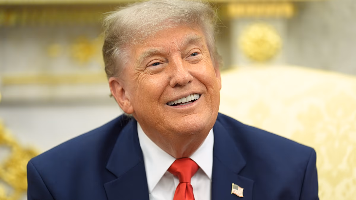 Trump made more than 1 billion euros in cryptocurrencies during his first year in office, new filings reveal.