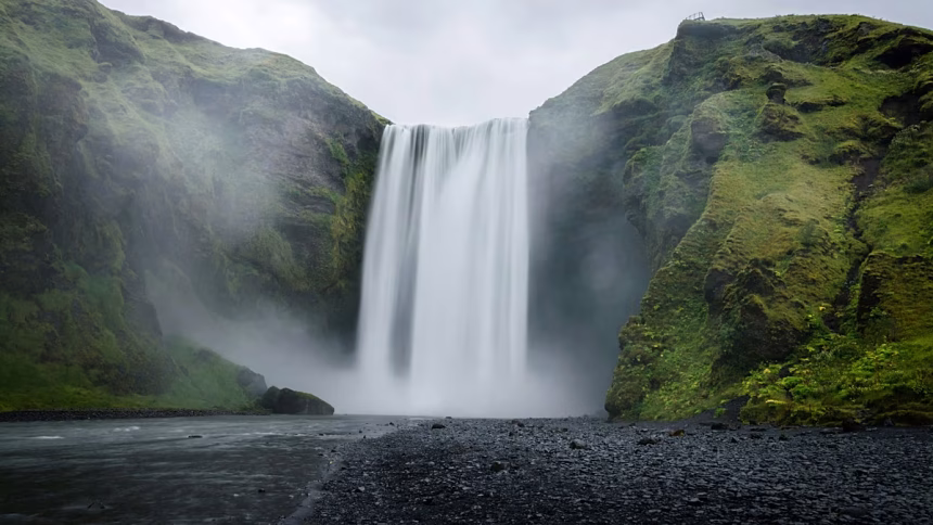 Two cities in one trip: Everything you need to know about airline stopover programs