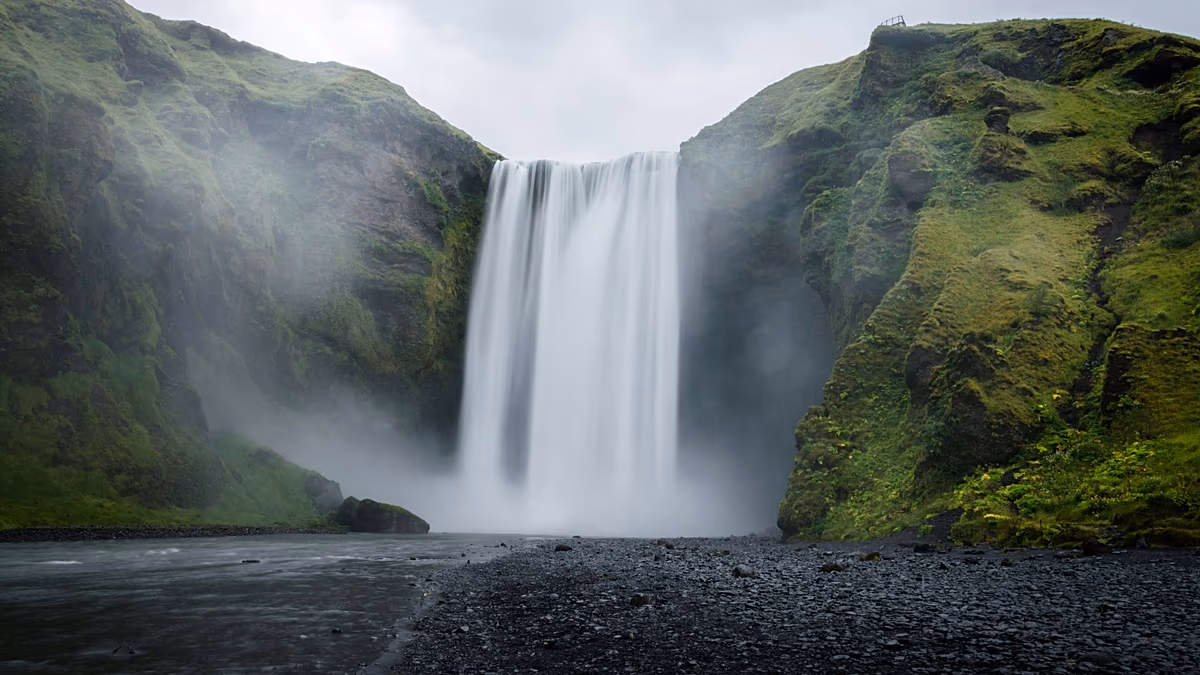 Two cities in one trip: Everything you need to know about airline stopover programs