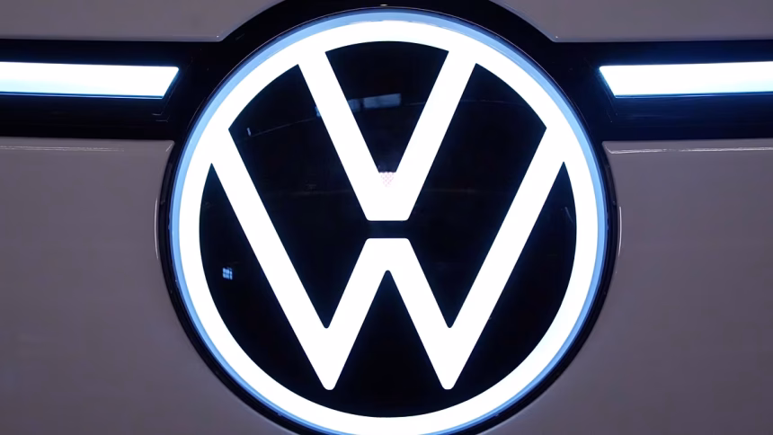 Volkswagen's Chinese subsidiary doubles its self-driving technology