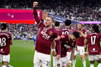 West Ham's Jarrod Bowen reportedly accepted £85m bid for Fernandes as Villa and Everton lurked